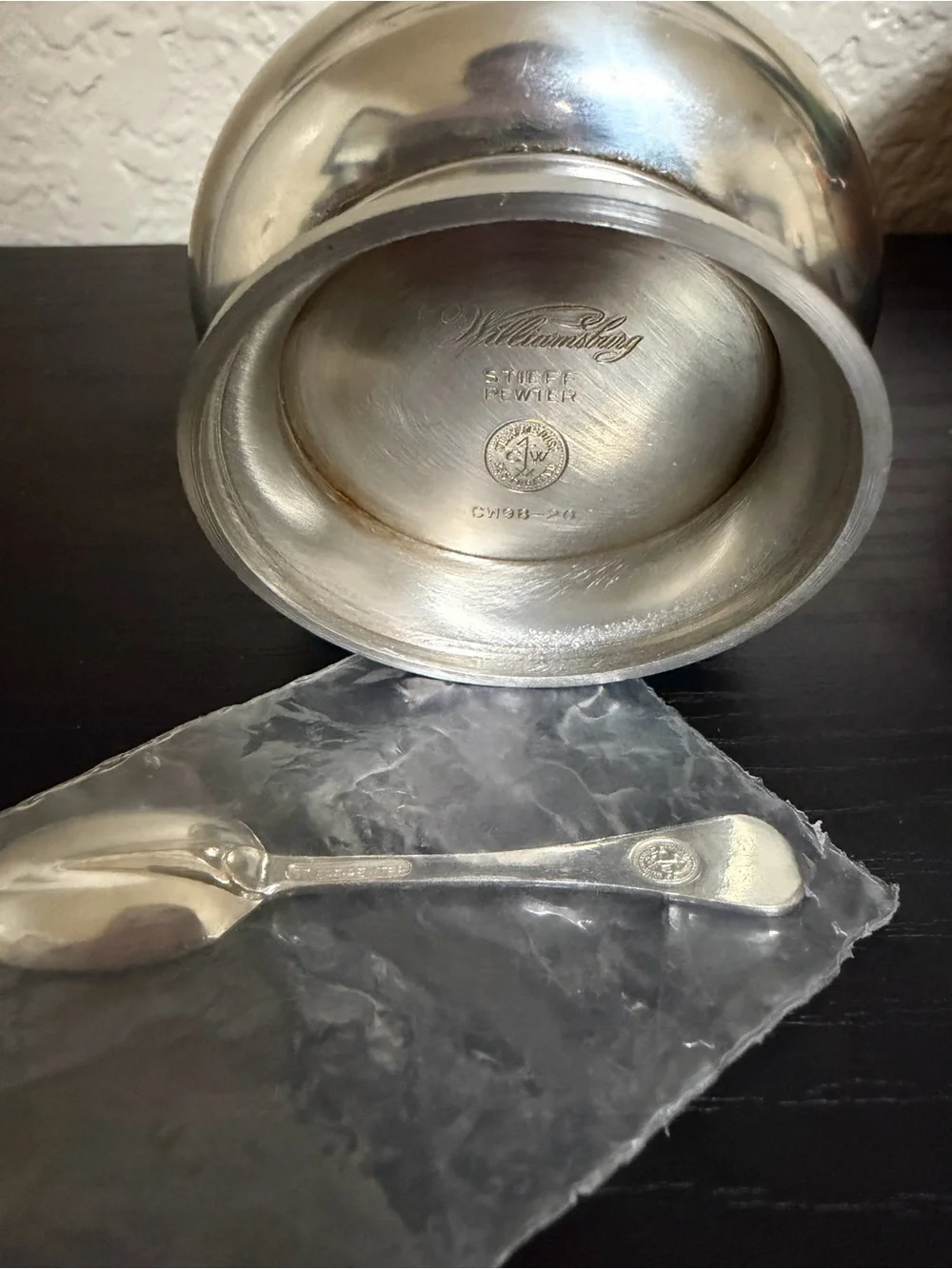 Vintage Stieff Peweter Williamsburg Restoration Salt Cellar Bowl & Spoon